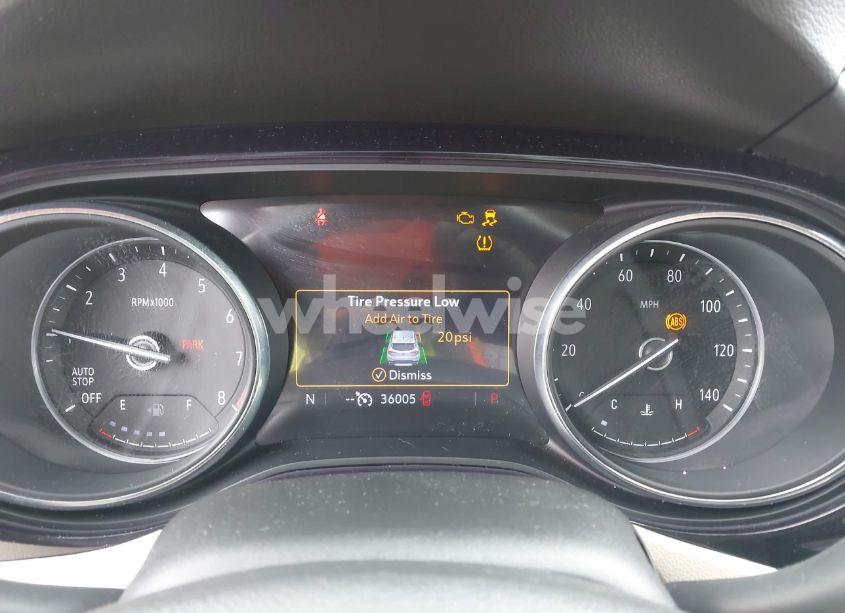 Photo 7 of 2021 Buick Encore GX FWD SELECT (VIN KL4MMDSL0MB050096)