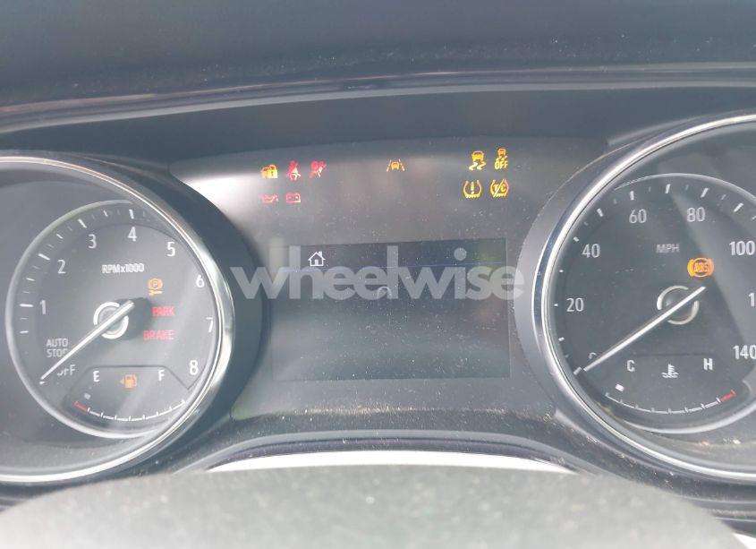 Photo 7 of 2020 Buick Encore GX FWD SELECT (VIN KL4MMDSL8LB103027)