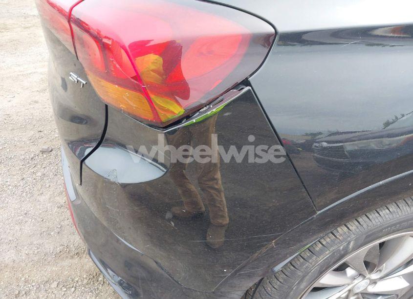 Photo 18 of 2020 Buick Encore GX AWD SELECT (VIN KL4MMESL0LB119566)