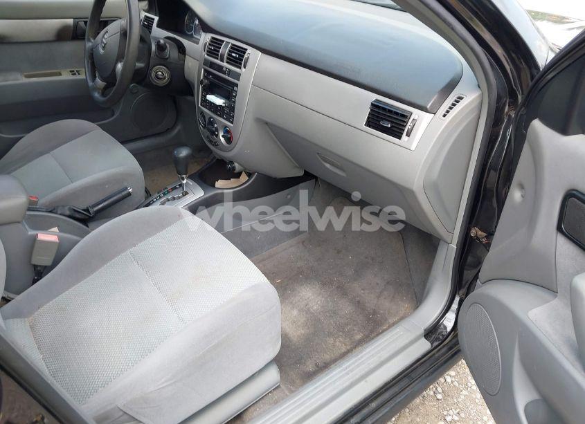 Photo 5 of 2006 Suzuki Forenza (VIN KL5JD56Z26K338417)