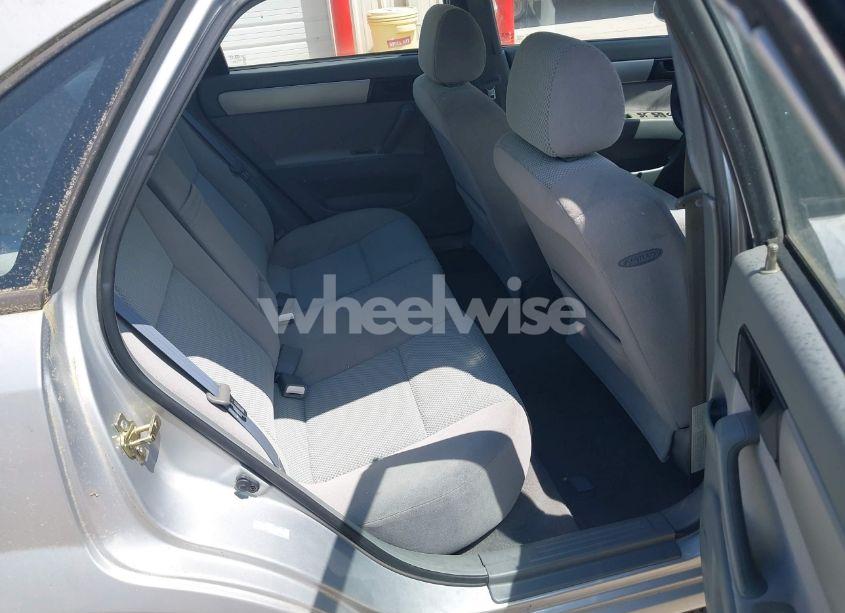 Photo 8 of 2007 Suzuki Forenza CONVENIENCE (VIN KL5JD56Z37K545965)