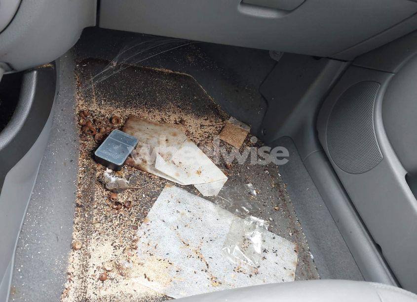 Photo 13 of 2005 Suzuki Forenza EX/LX (VIN KL5JJ86ZX5K103871)