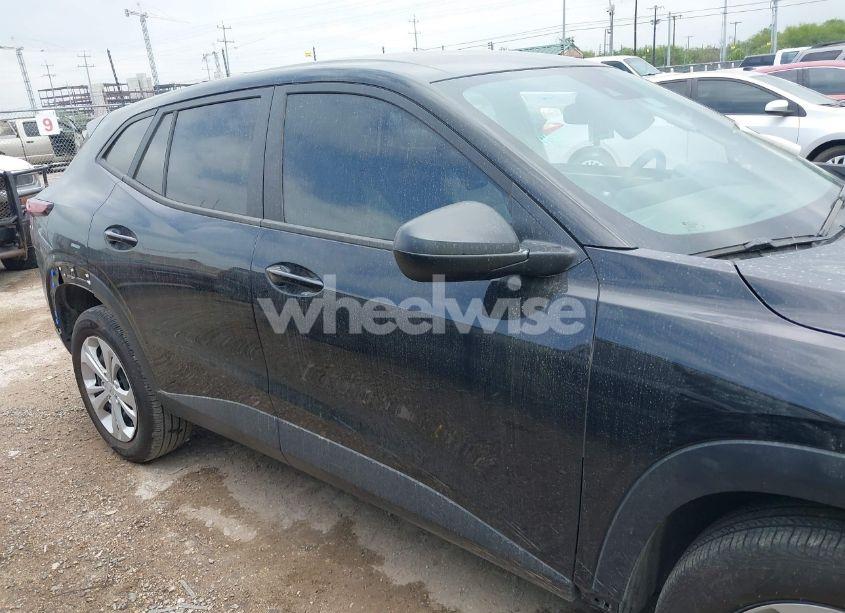 Photo 14 of 2024 Chevrolet Trax FWD SP (VIN KL77LFE20RC110378)