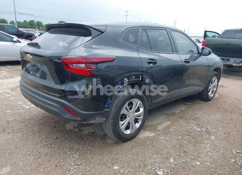 Photo 4 of 2024 Chevrolet Trax FWD SP (VIN KL77LFE20RC110378)