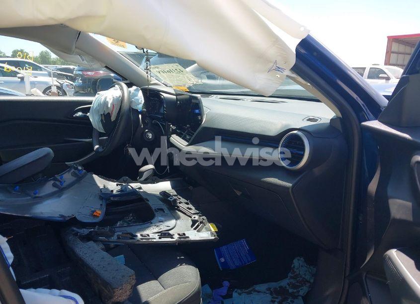 Photo 5 of 2024 Chevrolet Trax FWD SP (VIN KL77LFE21RC045010)