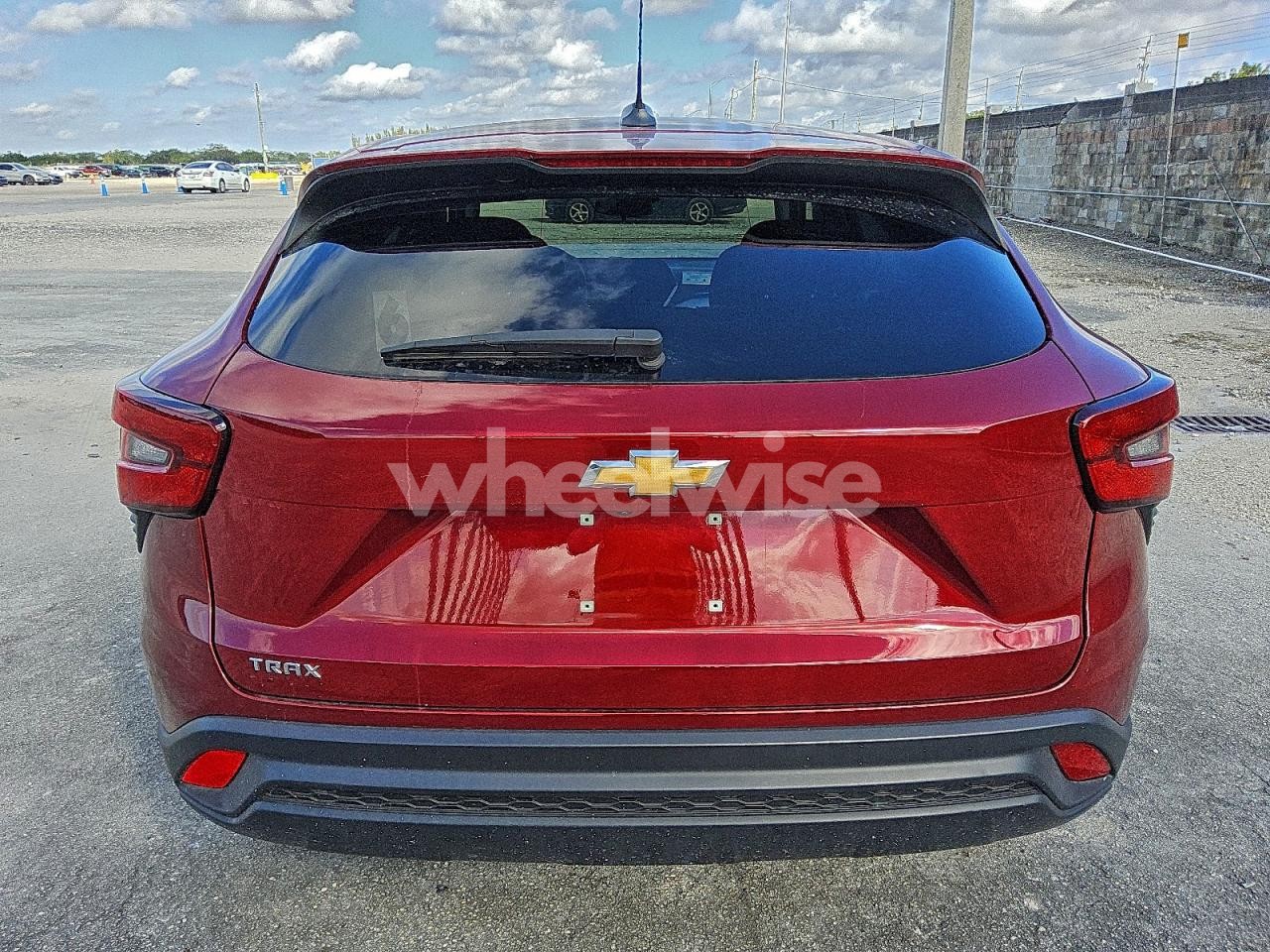 Photo 6 of 2024 CHEVROLET TRAX LS (VIN KL77LFE23RC205548)