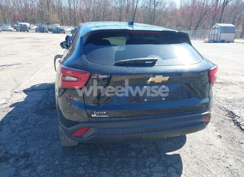 Photo 16 of 2024 Chevrolet Trax FWD SP (VIN KL77LFE25RC107816)