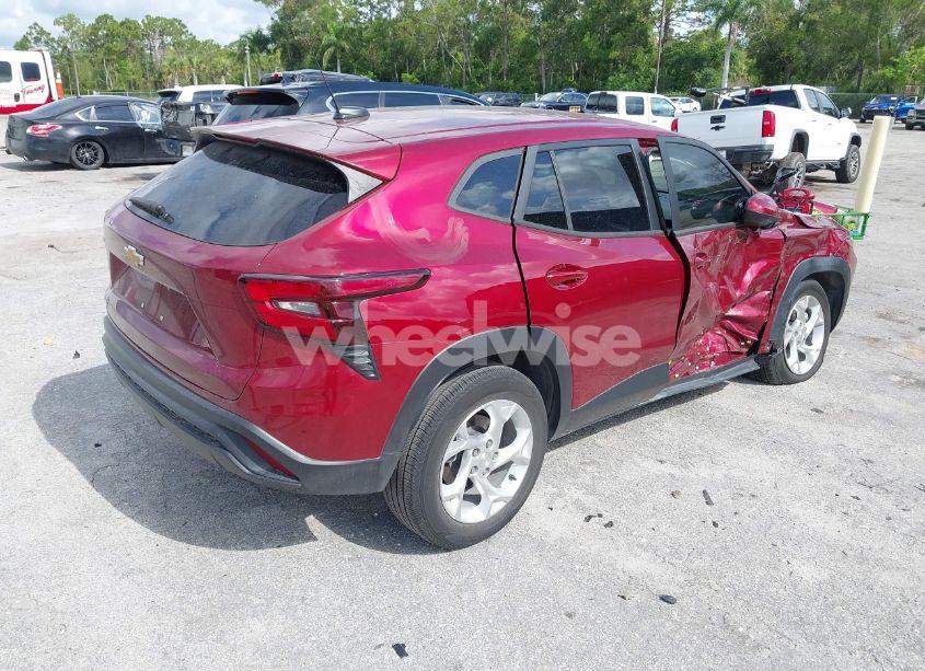 Photo 4 of 2024 Chevrolet Trax FWD SP (VIN KL77LFE27RC082451)