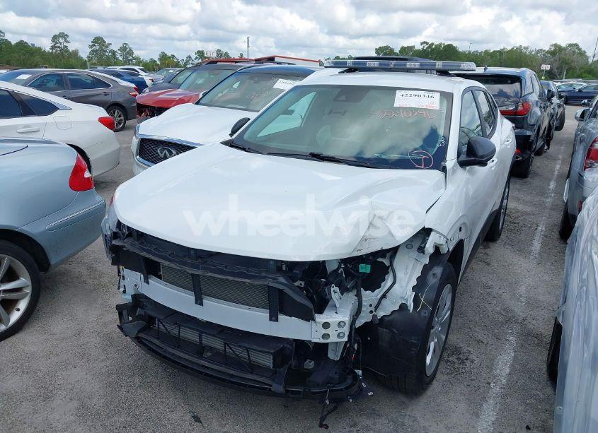 Photo 2 of 2024 Chevrolet Trax FWD SP (VIN KL77LFE28RC131351)