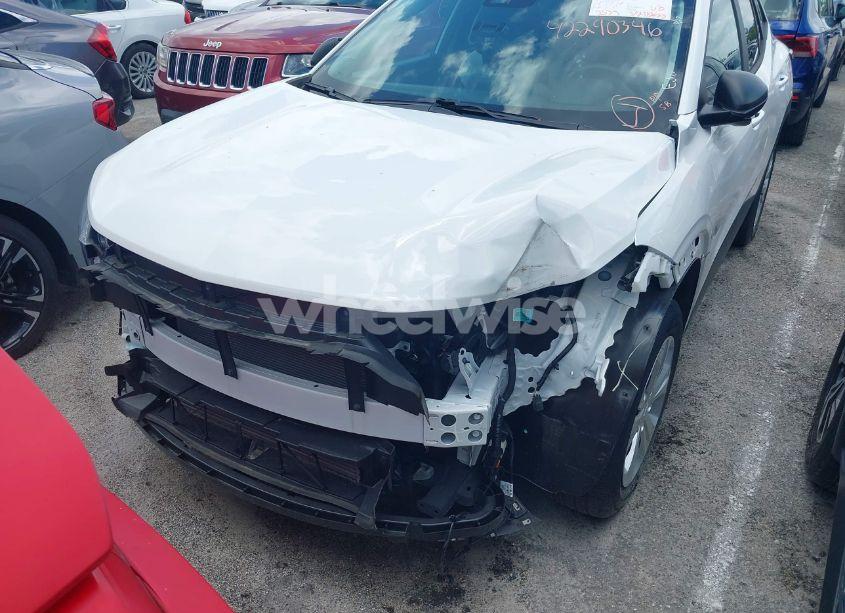 Photo 6 of 2024 Chevrolet Trax FWD SP (VIN KL77LFE28RC131351)