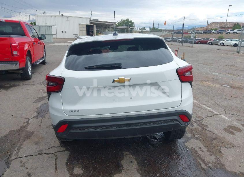 Photo 15 of 2024 Chevrolet Trax FWD SP (VIN KL77LFE2XRC234514)
