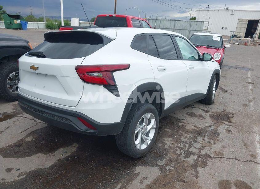 Photo 4 of 2024 Chevrolet Trax FWD SP (VIN KL77LFE2XRC234514)