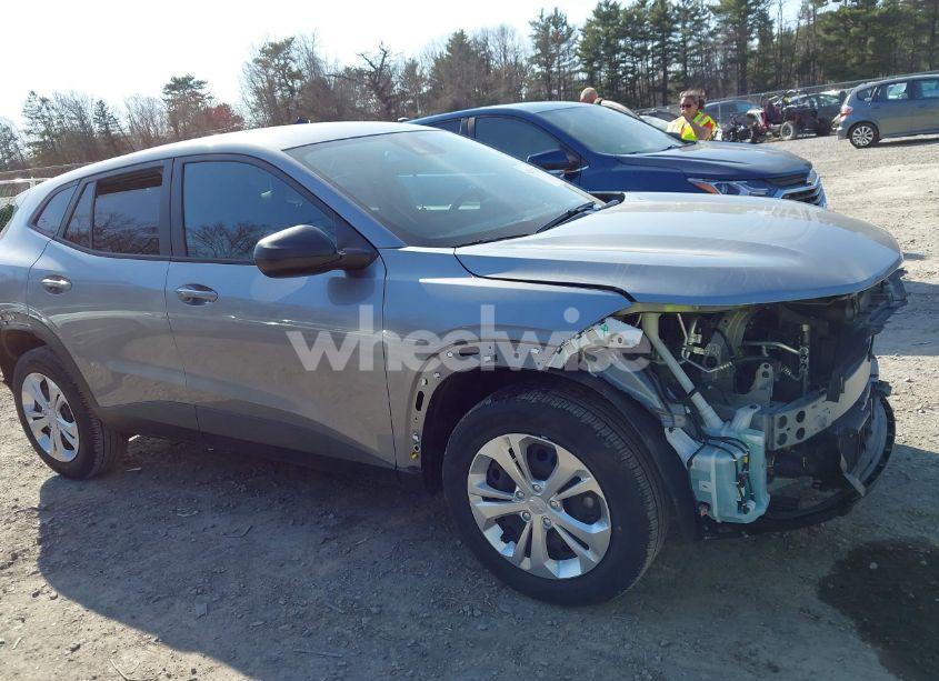 Photo 13 of 2025 Chevrolet Trax FWD LS (VIN KL77LFEP2SC055126)