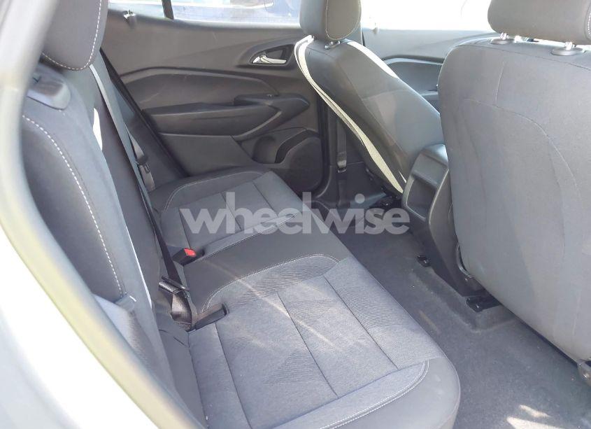 Photo 8 of 2025 Chevrolet Trax FWD LS (VIN KL77LFEP2SC055126)