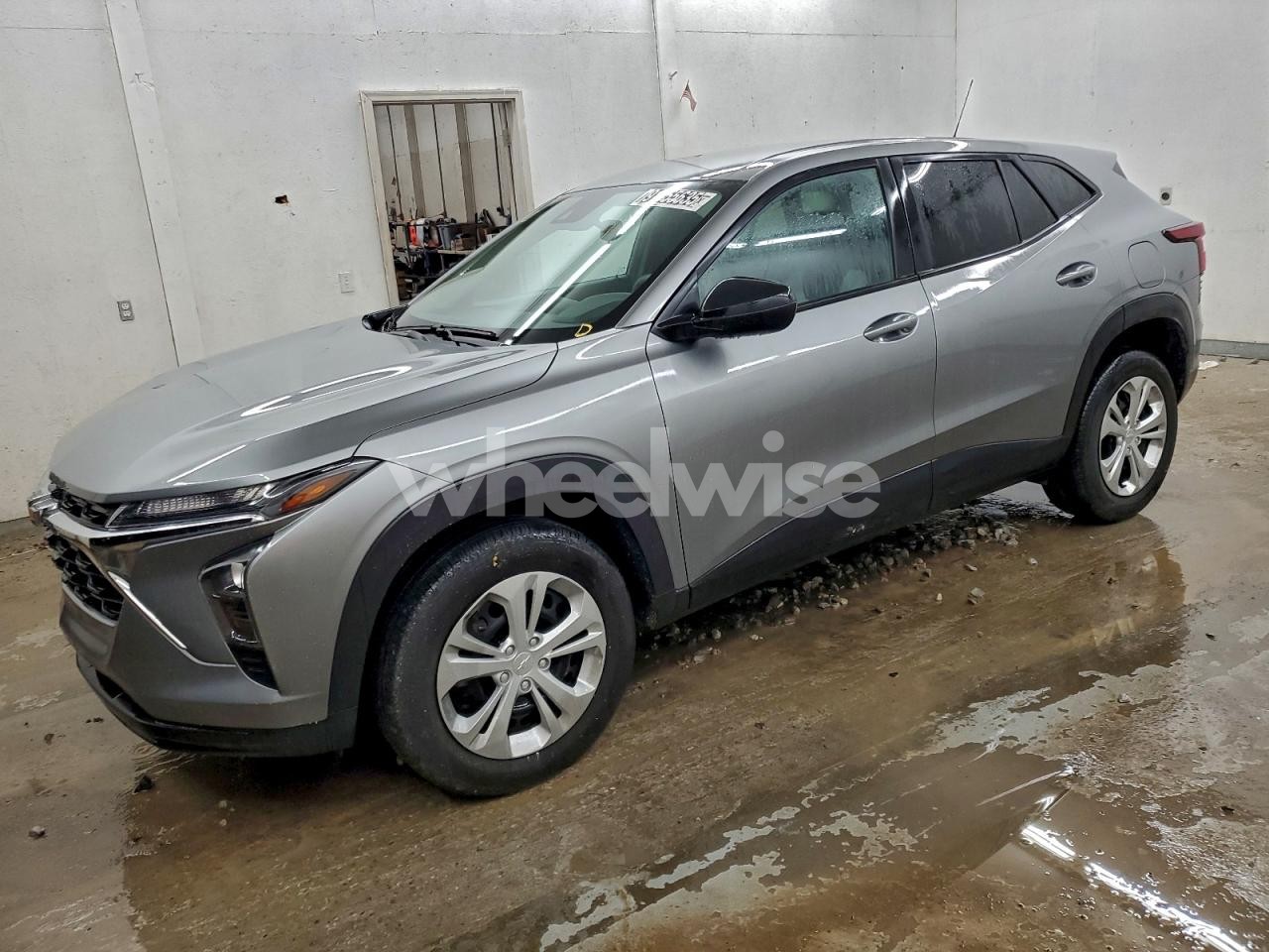 2025 CHEVROLET TRAX LS (VIN KL77LFEP3SC205440) main photo