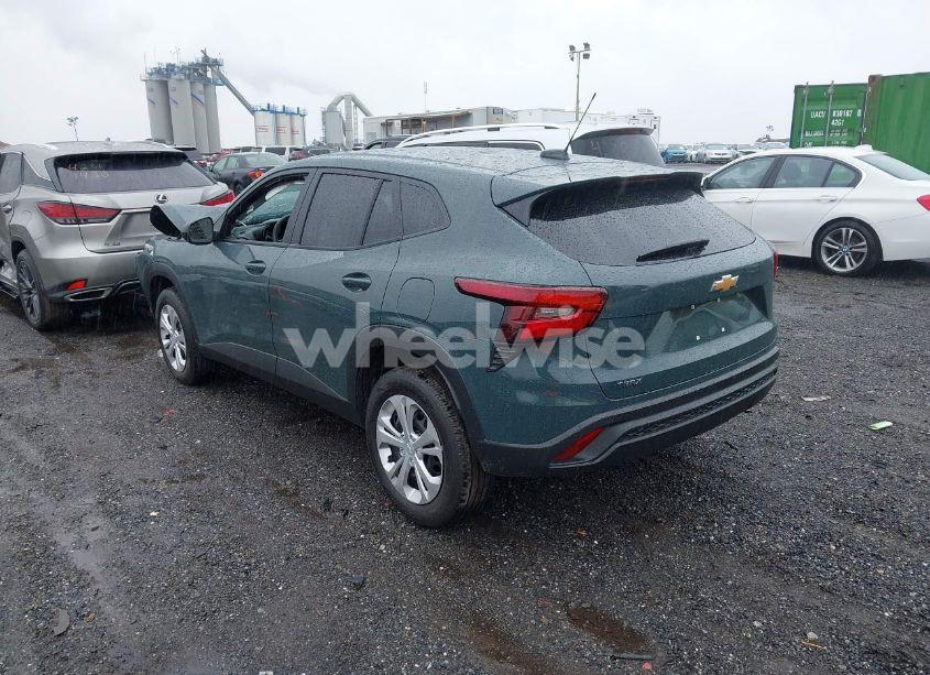 Photo 3 of 2025 Chevrolet Trax FWD LS (VIN KL77LFEP8SC142223)