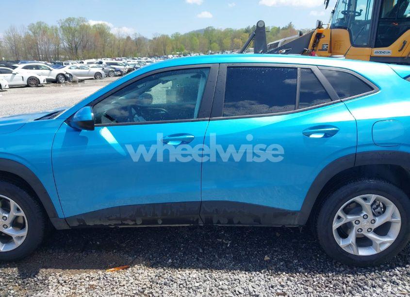 Photo 15 of 2025 Chevrolet Trax FWD LS (VIN KL77LFEP9SC071677)