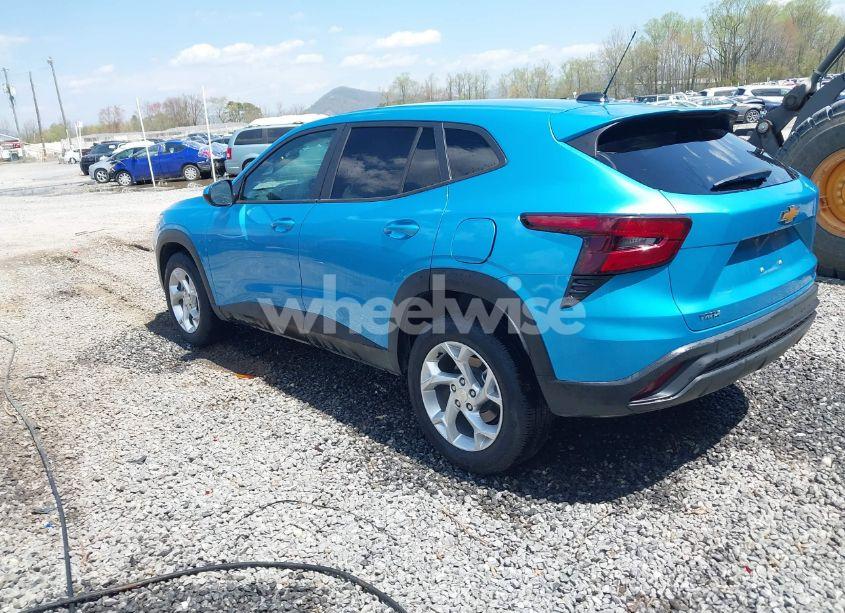 Photo 3 of 2025 Chevrolet Trax FWD LS (VIN KL77LFEP9SC071677)