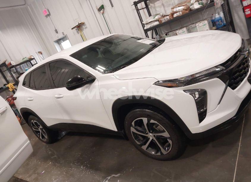 Photo 13 of 2024 Chevrolet Trax FWD 1RS (VIN KL77LGE20RC027412)