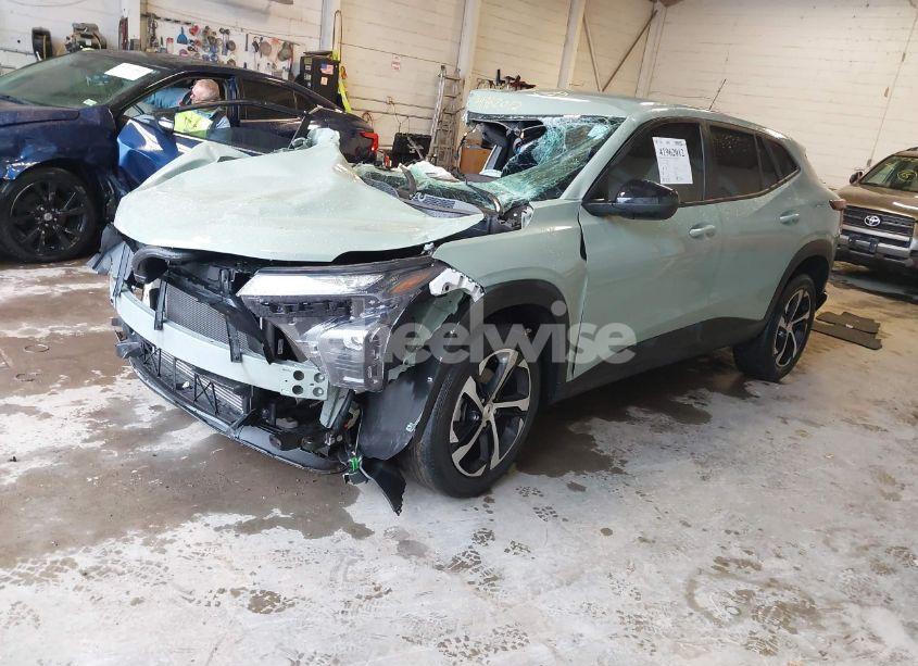 Photo 2 of 2024 Chevrolet Trax FWD 1RS (VIN KL77LGE22RC137877)