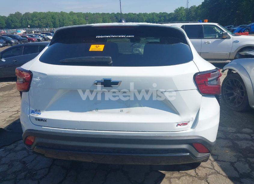 Photo 16 of 2024 Chevrolet Trax FWD 1RS (VIN KL77LGE23RC194203)