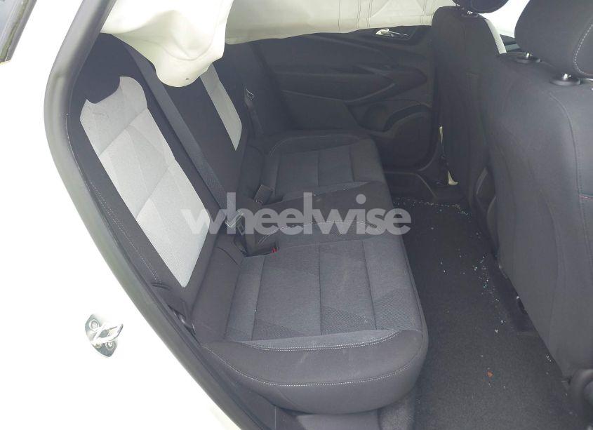 Photo 8 of 2024 Chevrolet Trax FWD 1RS (VIN KL77LGE24RC099326)