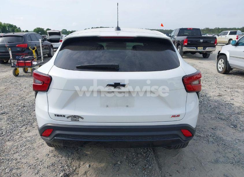 Photo 17 of 2024 Chevrolet Trax FWD 1RS (VIN KL77LGE28RC154408)