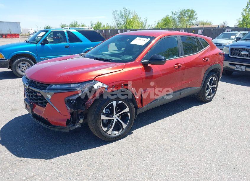 Photo 2 of 2024 Chevrolet Trax 1RS (VIN KL77LGE2XRC117439)
