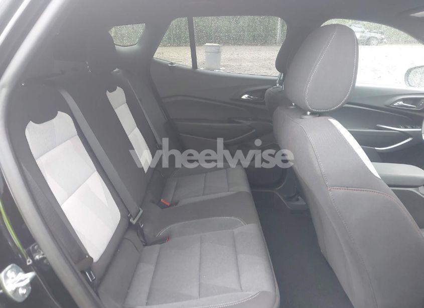 Photo 8 of 2024 Chevrolet Trax FWD 1RS (VIN KL77LGE2XRC151042)