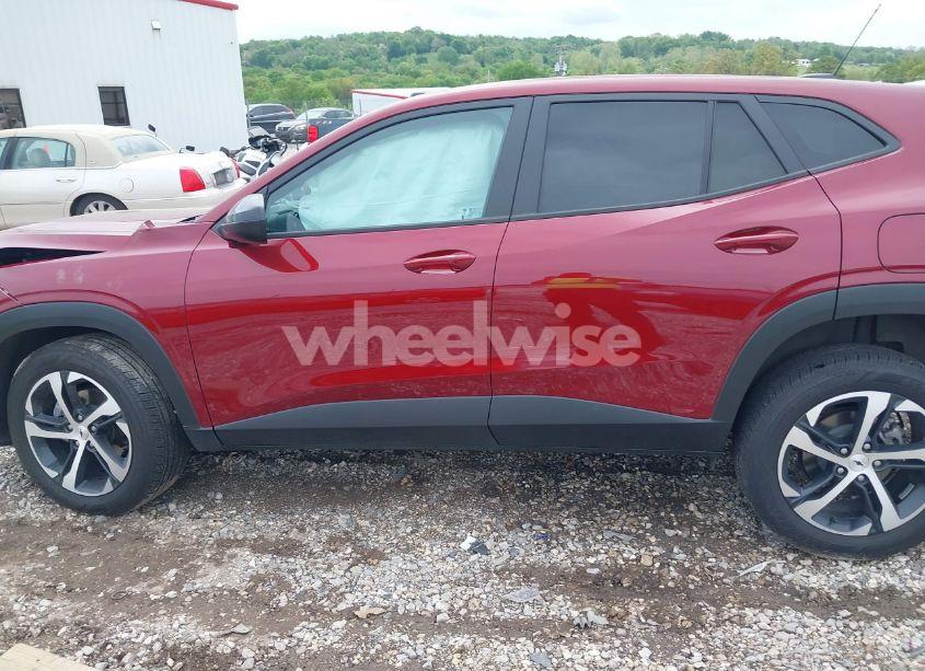 Photo 14 of 2025 Chevrolet Trax FWD 1RS (VIN KL77LGEP1SC010409)