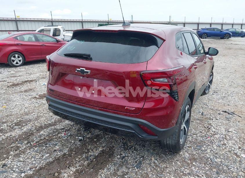 Photo 4 of 2025 Chevrolet Trax FWD 1RS (VIN KL77LGEP1SC010409)
