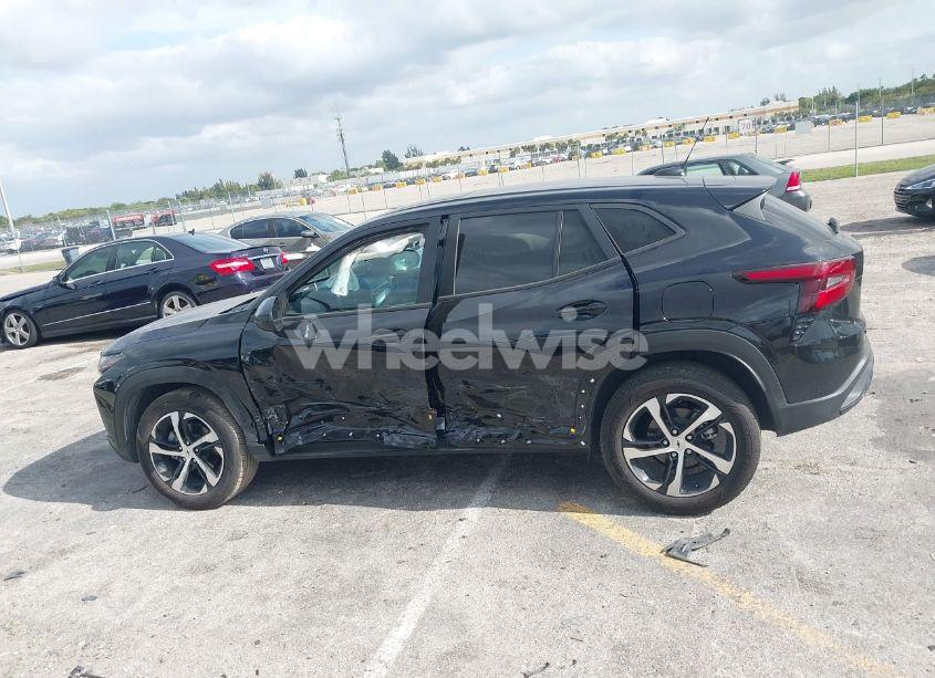 Photo 15 of 2025 Chevrolet Trax FWD 1RS (VIN KL77LGEP6SC072758)