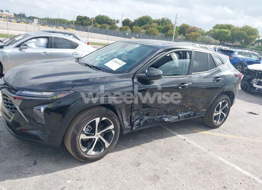 Photo 6 of 2025 Chevrolet Trax FWD 1RS (VIN KL77LGEP6SC072758)