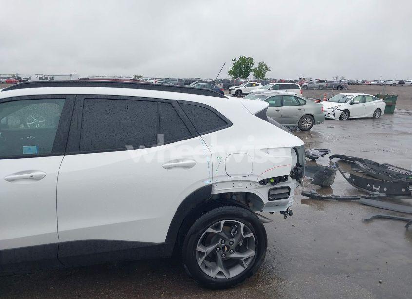 Photo 22 of 2024 Chevrolet Trax FWD LT (VIN KL77LHE20RC128889)