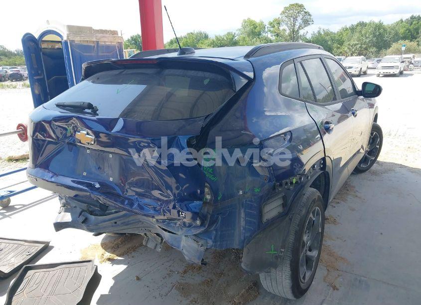 Photo 4 of 2024 Chevrolet Trax FWD LT (VIN KL77LHE21RC059887)