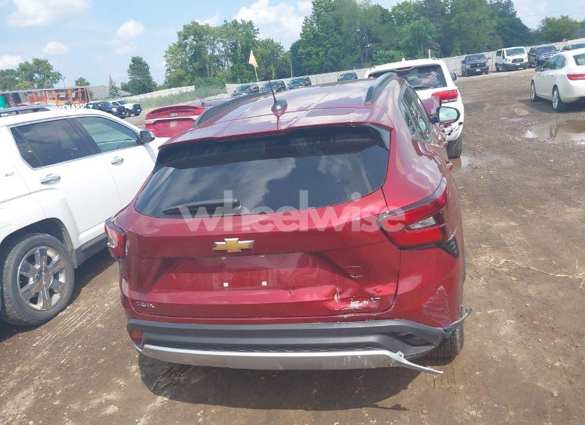 Photo 16 of 2024 Chevrolet Trax FWD LT (VIN KL77LHE22RC044184)