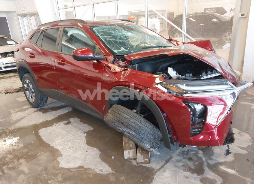 2024 Chevrolet Trax FWD LT (VIN KL77LHE22RC127386) main photo