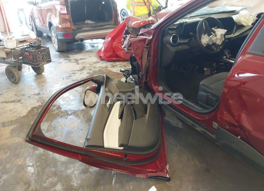 Photo 17 of 2024 Chevrolet Trax FWD LT (VIN KL77LHE22RC127386)