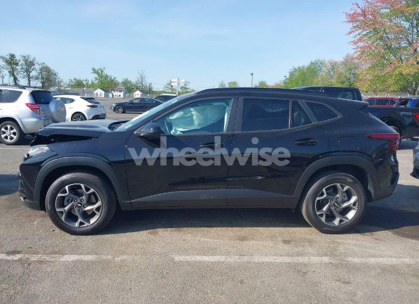 Photo 14 of 2024 Chevrolet Trax FWD LT (VIN KL77LHE22RC175129)