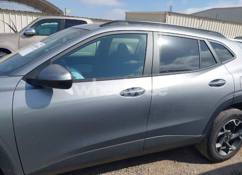 Photo 14 of 2024 Chevrolet Trax FWD LT (VIN KL77LHE22RC226502)