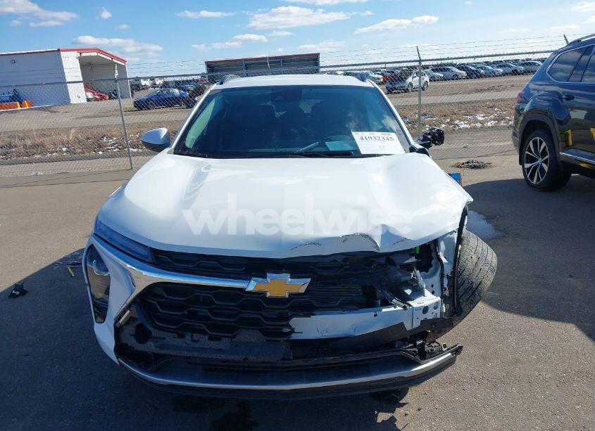 Photo 12 of 2024 Chevrolet Trax FWD LT (VIN KL77LHE23RC245494)