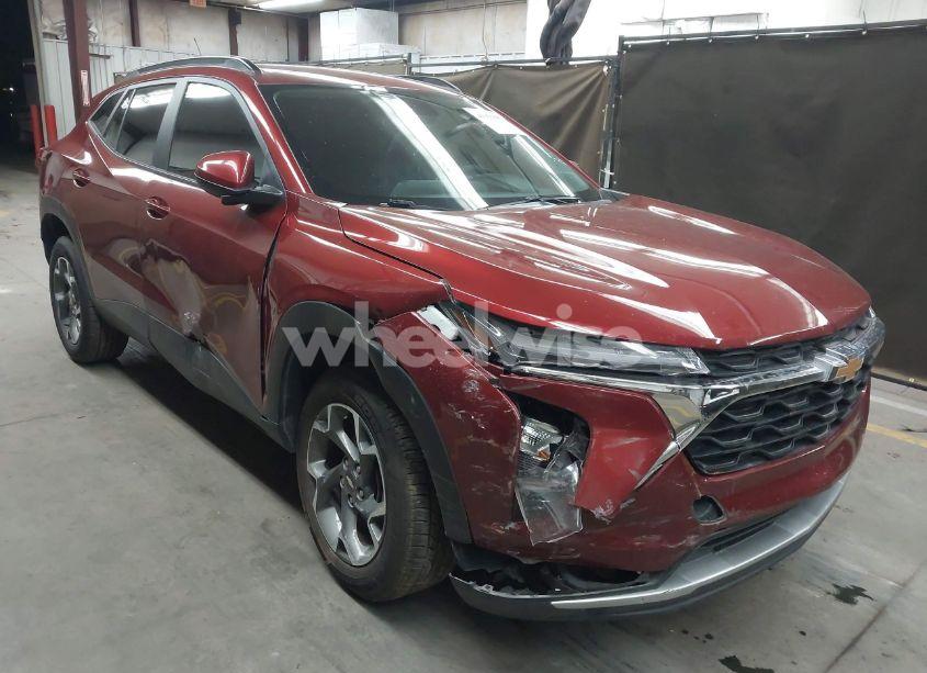 2024 Chevrolet Trax FWD LT (VIN KL77LHE25RC010983) main photo