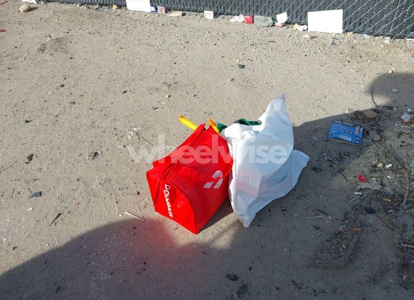 Photo 12 of 2024 Chevrolet Trax FWD LT (VIN KL77LHE25RC210746)