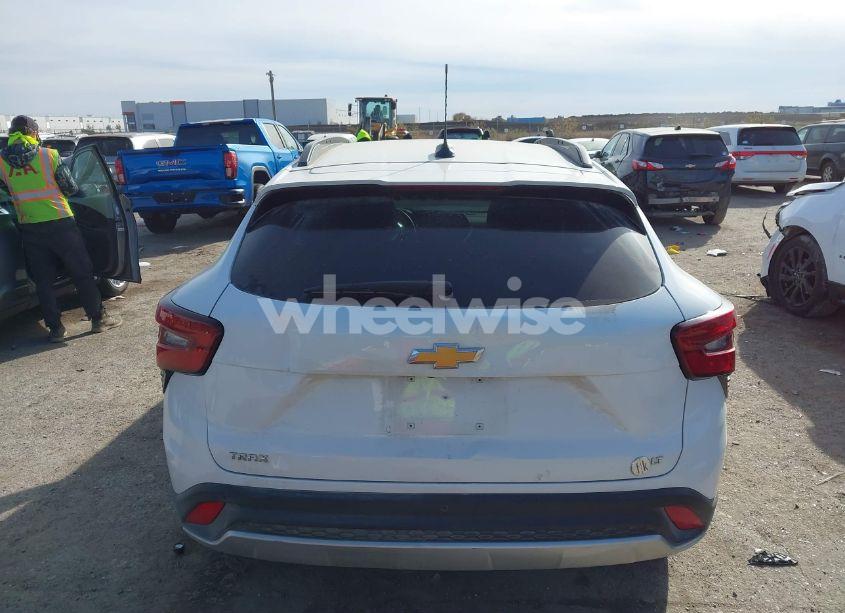 Photo 17 of 2024 Chevrolet Trax FWD LT (VIN KL77LHE25RC210746)