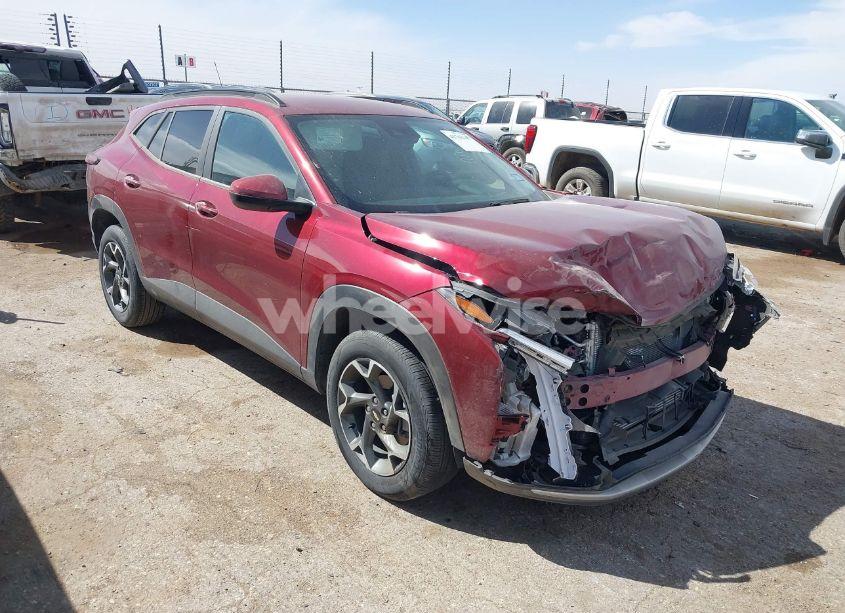 2024 Chevrolet Trax FWD LT (VIN KL77LHE25RC227224) main photo