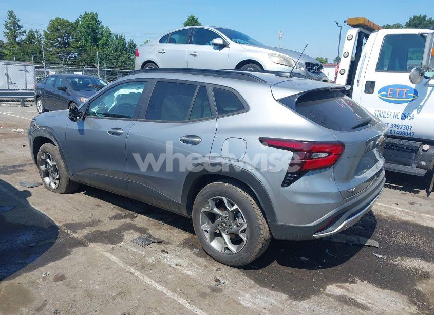 Photo 14 of 2024 Chevrolet Trax FWD LT (VIN KL77LHE25RC229412)