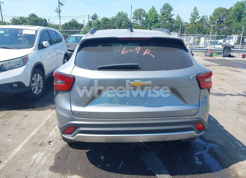 Photo 16 of 2024 Chevrolet Trax FWD LT (VIN KL77LHE25RC229412)