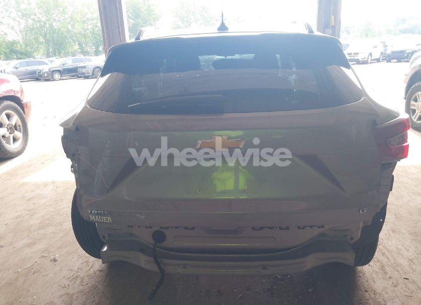 Photo 16 of 2024 Chevrolet Trax FWD LT (VIN KL77LHE27RC036663)