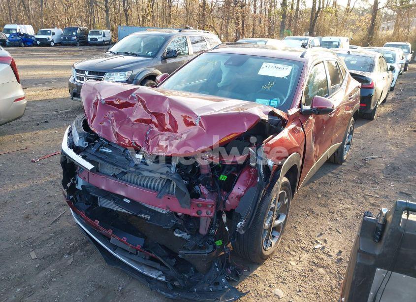 Photo 6 of 2024 Chevrolet Trax FWD LT (VIN KL77LHE2XRC220561)