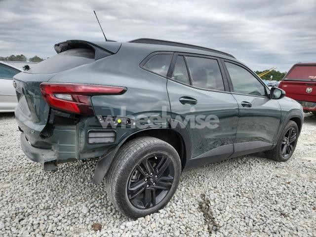 Photo 2 of 2025 CHEVROLET TRAX 1LT (VIN KL77LHEP0SC089500)
